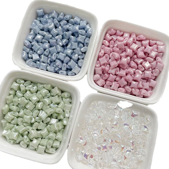 Glass Glazed Beads Jewelry Bracelet Necklace Mobile Phone Chain Accessories With Pearlescent Treatment And Lines Pattern