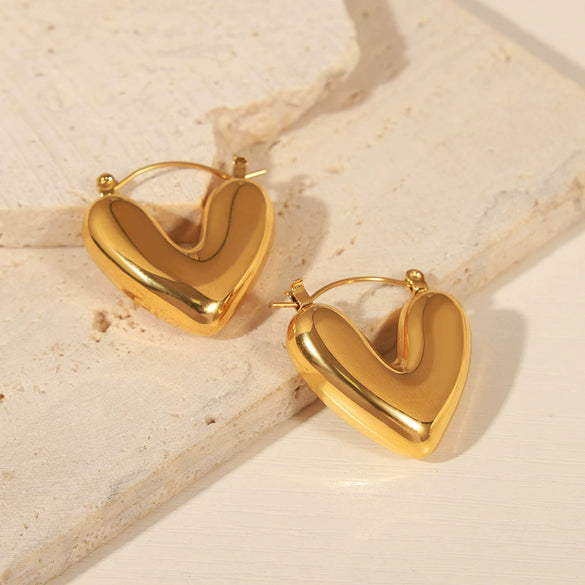 Glossy Titanium Steel Elegant Earrings And Peach Heart Pendant Necklace Set With Electroplating Light Luxury Style Geometric Design