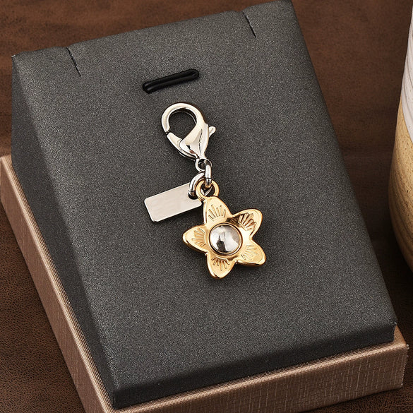 Gold Electroplated Car Key Pendant With Bear Cherry Fourleaf Clover And Butterfly Patterns For Schoolbag Jewelry Wholesale