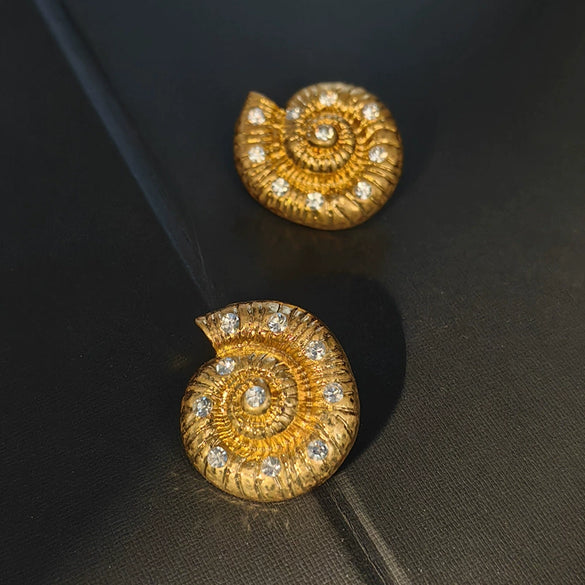 Gold Plated Conch Animal Zodiac Earrings Electroplated Alloy Statement Jewelry For Women And Men