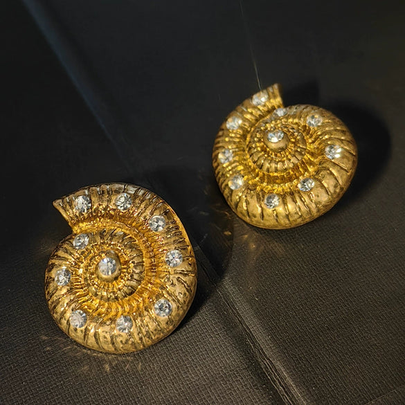 Gold Plated Conch Animal Zodiac Earrings Electroplated Alloy Statement Jewelry For Women And Men