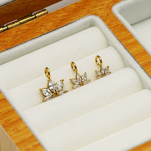 Goldplated Stainless Steel Petal Zircon Pendant Jewelry Accessory Simple And Stylish Diy Design
