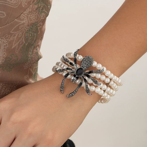 Gothic Dark Wind Simulation Spider Imitation Pearl Alloy Pendant Women's Multi Layer Clavicle Chain Necklace With Ball Chain