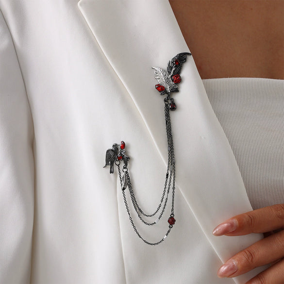 Gothic Rhinestone Rose Feather Tassel Chain Brooch Pin Alloy Floral Pendant With Distressed Finish For Women