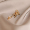 Guitar Antiglare Alloy Brooch For Women With Electroplating And Minimalist Style