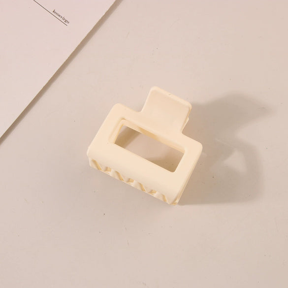 Hair Accessories Geometric Style Paint Treated Small Grab Clip For Women