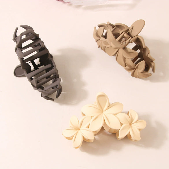 Hair Accessories Women's Plant Flowers Style Ps Material Frosted Petals Shark Clip Hair Grab Clip Baking Paint Process