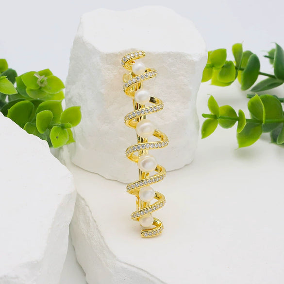 Hairpin Natural Freshwater Pearl Rhinestone Alloy Electroplated Geometric Design Women's Hair Accessory