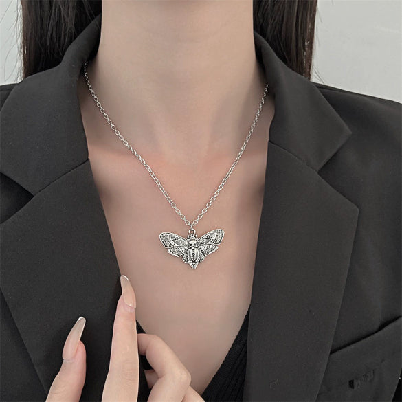 Halloween Moth Skull Pendant Necklace In Alloy With Electroplating Punk Style Unisex Animal Pattern