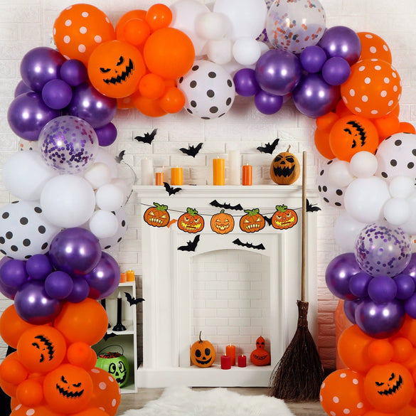 Halloween Round Latex Balloon Party Decoration With Rain Silk Curtain Arrangement And Print