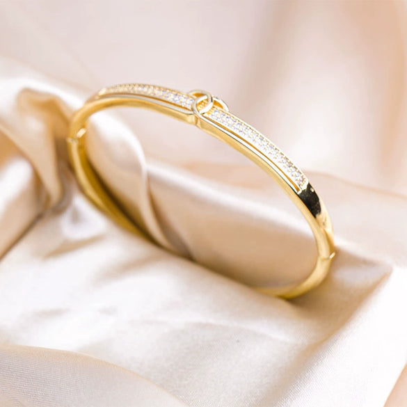 Handcrafted Copper Bracelet With Simple Inlay And Electroplating Popular Niche Design For Women