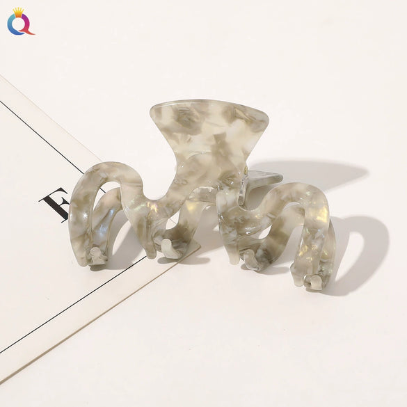 Handmade Acetate Geometric Duckbill Hair Clip For Women Elegant Minimalist Hair Accessory