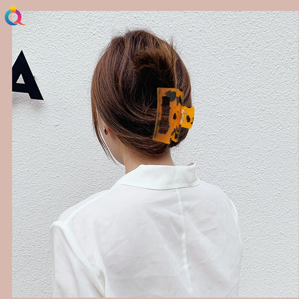Handmade Acetate Tortoiseshell Pattern Duckbill Hair Clip For Women Minimalist Retro Elegant Large Hair Accessory