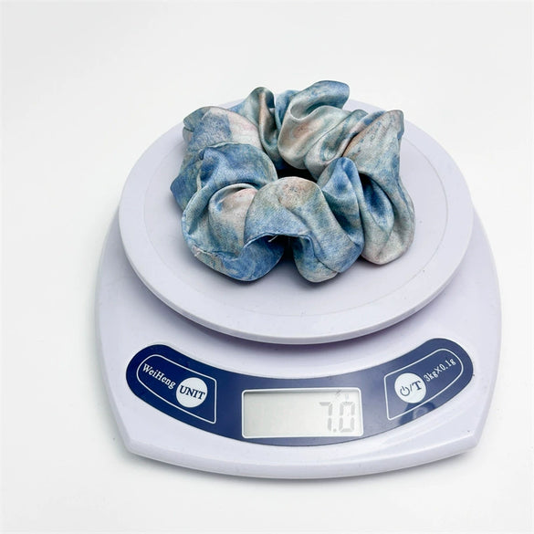 Handmade Fabric Hair Tie For Women With Oil Painting Smudged Design Elegant And Simple Style