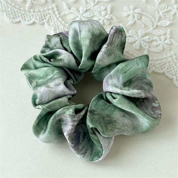 Handmade Fabric Hair Tie For Women With Oil Painting Smudged Design Elegant And Simple Style
