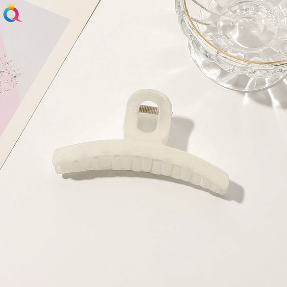 Handmade Flocked Geometric Resin Hair Claw Clip For Women Wholesale Hair Accessory