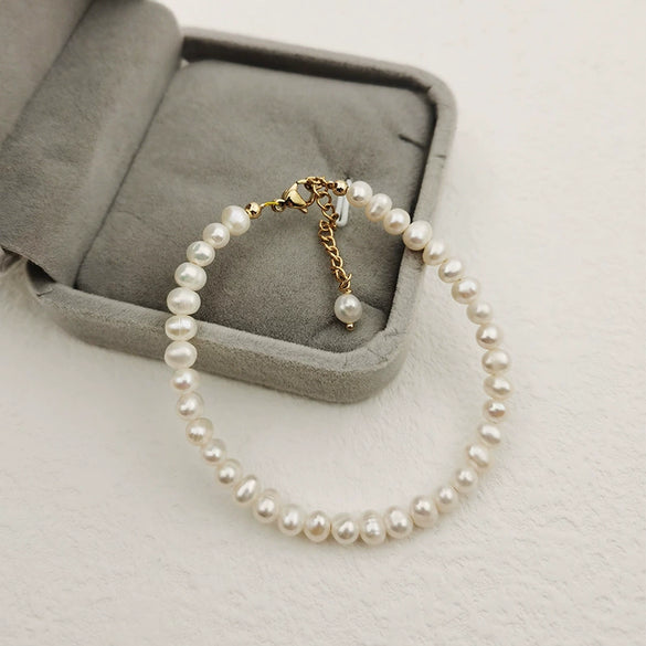 Handmade Freshwater Pearl Bracelets Electroplated Geometric Style For Girls