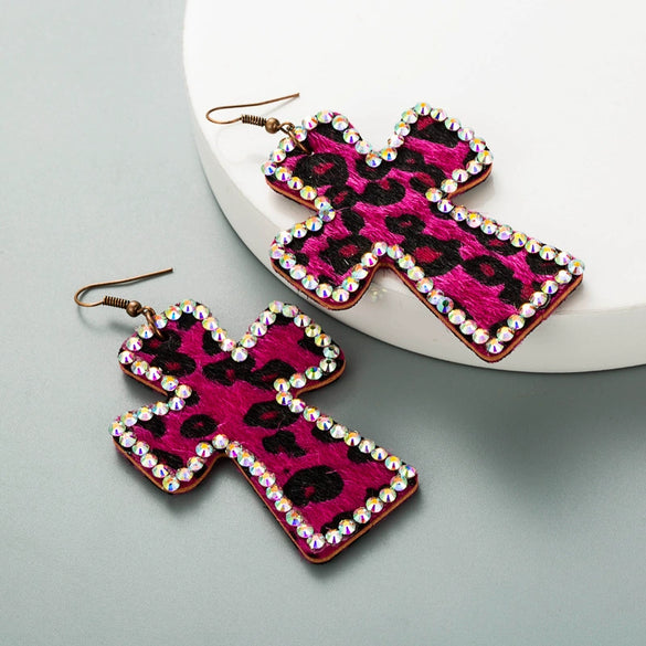 Handmade Geometric Leather Leopard Pattern Exaggerated Drop Earrings For Women With Decorative Diamond Style Detail