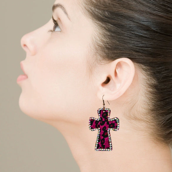 Handmade Geometric Leather Leopard Pattern Exaggerated Drop Earrings For Women With Decorative Diamond Style Detail