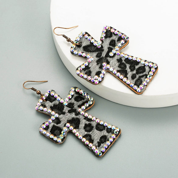 Handmade Geometric Leather Leopard Pattern Exaggerated Drop Earrings For Women With Decorative Diamond Style Detail