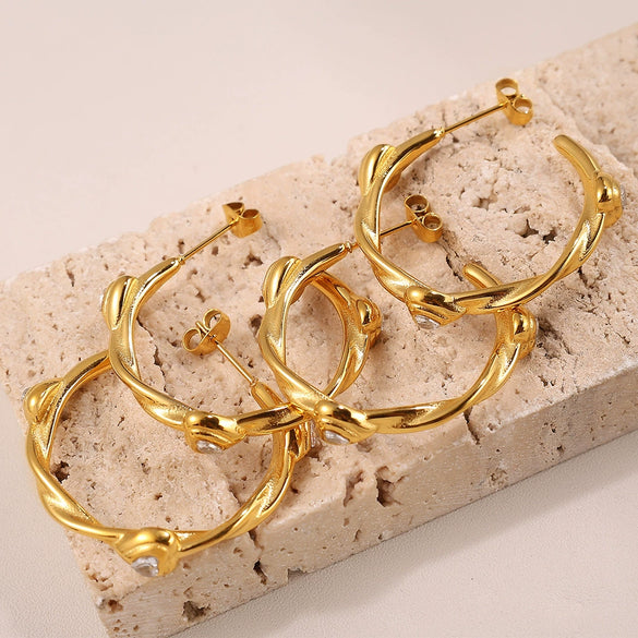 Handmade Heart 316L Stainless Steel Earrings With Electroplating And Fashion Style