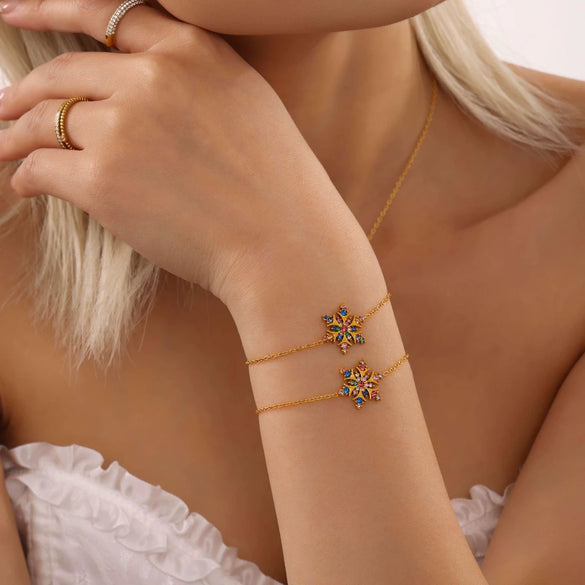 Handmade Inlaid 316L Stainless Steel Women's Christmas Snowflake Geometric Jewelry Electroplated 18K Gold Bracelet