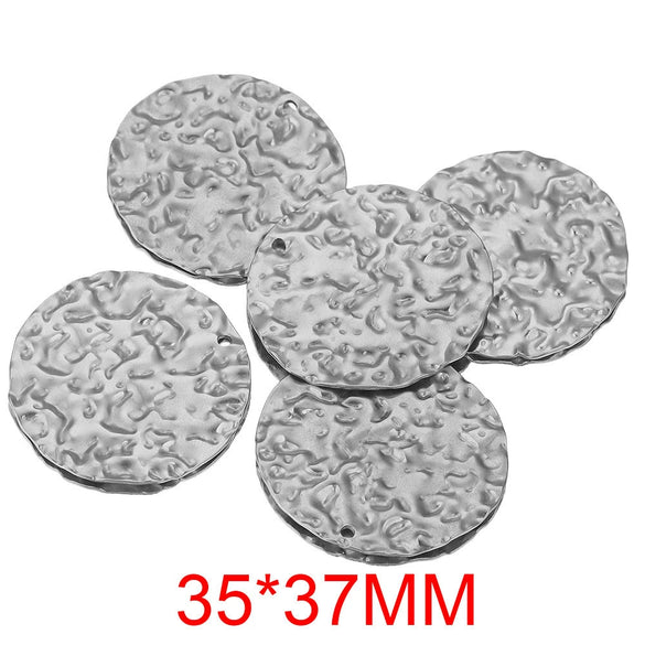 Handmade Jewelry Accessories Stainless Steel Round Pendant With Love Garland Design Electroplated