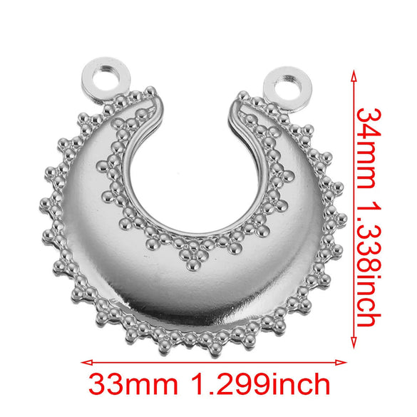 Handmade Jewelry Accessories Stainless Steel Round Pendant With Love Garland Design Electroplated