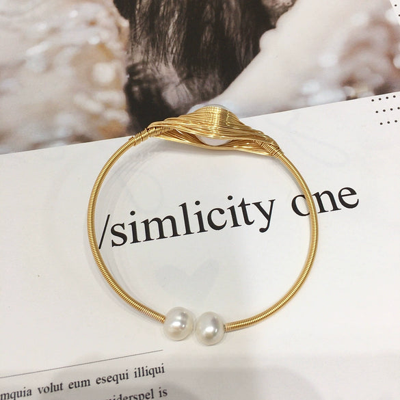 Handmade Natural Freshwater Pearl Bracelet Silkwound Copper Alloy Nearly Round Shape Women's Style