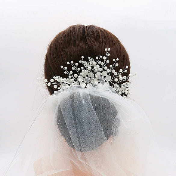 Handmade Pearl Flower Bridal Hair Comb Retro Elegant Wedding Hair Accessory For Women