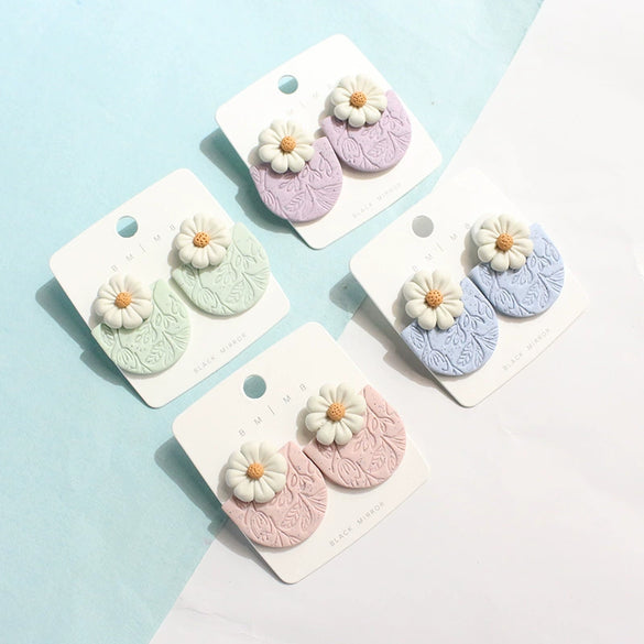 Handmade Resin Daisy Flower Earrings With Silver Needles For Women Wholesale Retro Floral Jewelry