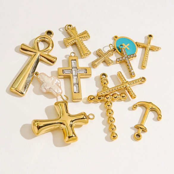 Handmade Stainless Steel Cross Jewelry Accessories With Electroplating Process And Classic Fashion Style