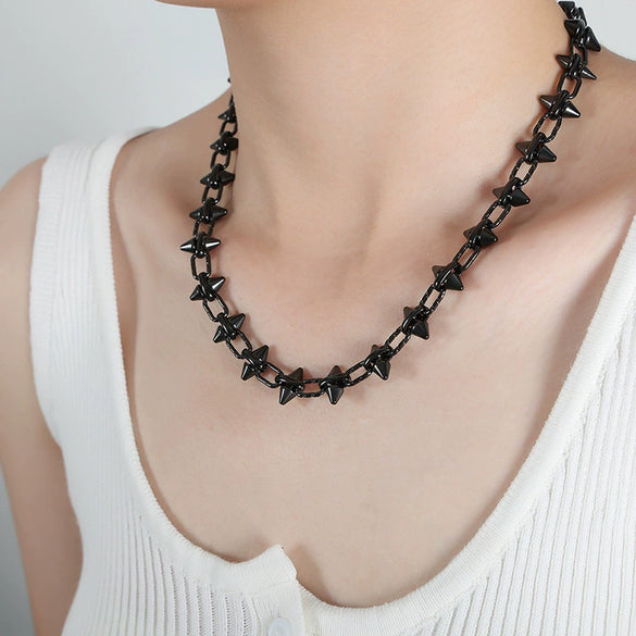 Handmade Titanium Steel Cuban Chain Clavicle Necklace For Women With Geometric Design And Electroplating Treatment Retro And Exaggerated Style