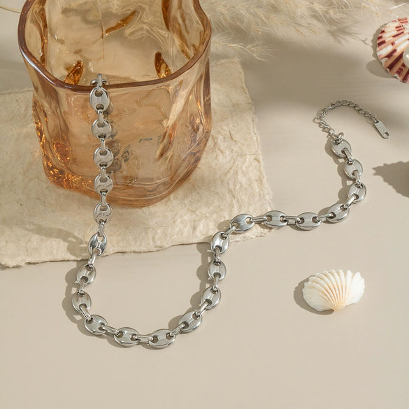 Handmade Women's Ins Simple Versatile Pig Nose Chain Necklace In Stainless Steel With Geometric Pattern And Electroplating