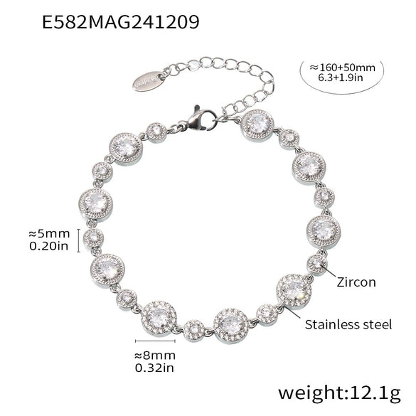 Handmade Women's Stainless Steel Crystal Zircon Bracelet Inlaid With Gyssophila Pvd Plated 18K True Gold Geometric Design