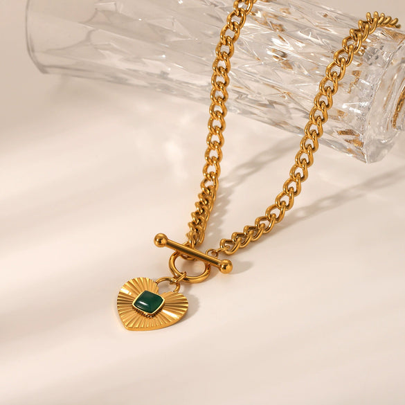 Heartshaped Pendant Inlaid With Green Agate Stainless Steel Cuban Chain Necklace For Women