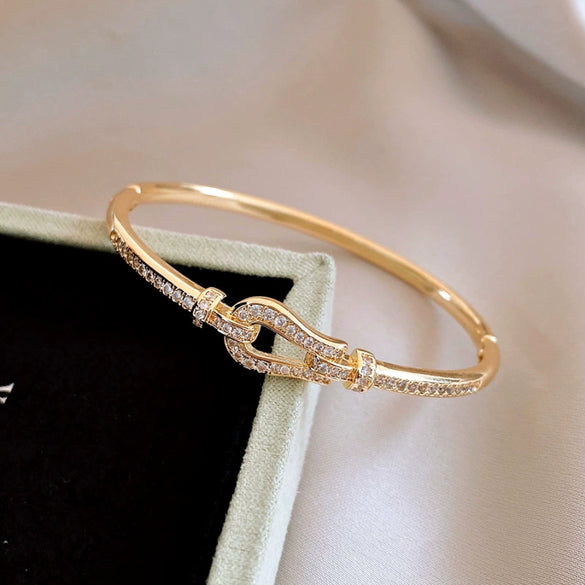 High Grade Brushed Zircon Bracelet With Real Gold Plated Copper Material High End Feel Palace Style Design