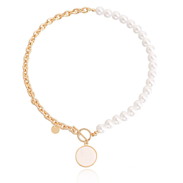 High Grade Stitching Imitation Fritillaria Pendant Necklace For Women Alloy Material Geometric Pattern Electroplating Treatment Twist Chain