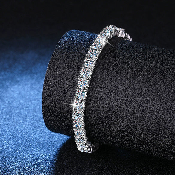 High Quality S925 Silver Platinum Plated Moissanite Light Luxury Geometric Tennis Bracelet With High Carbon Stone