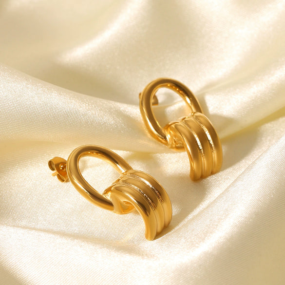 Highend Geometric Hollow Stainless Steel Earrings With Electroplating Ins Influencer Style