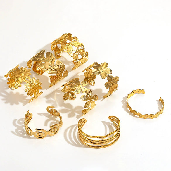 Highend Stainless Steel Women's Bracelet With Flower Leaf Design And Electroplating Treatment
