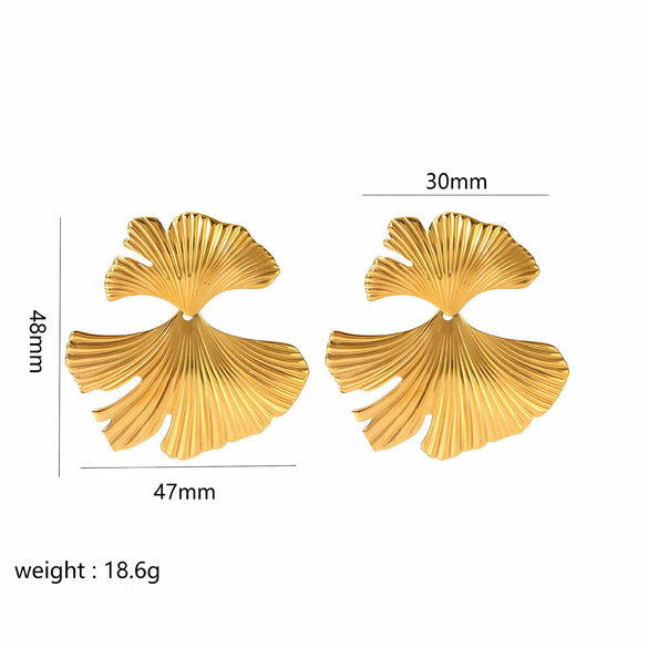 Highgrade Butterfly Pearl Earrings Titanium Steel With The Crown Pattern Electroplated