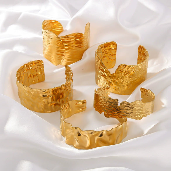 Hip Hop Exaggerated Hammer Simple Wide Open Titanium Steel Bracelet With 14K Gold Electroplating