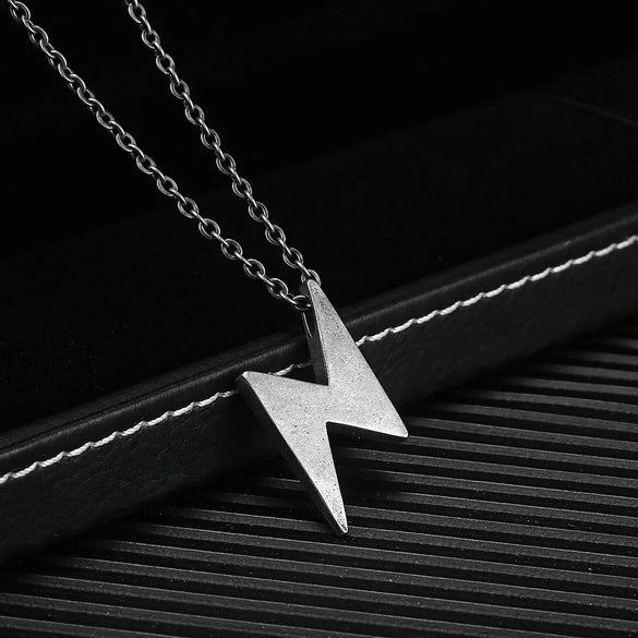 Hip-Hop Retro Solid Color 304 Stainless Steel Polishing 18K Gold Plated Men'S Pendant Necklace