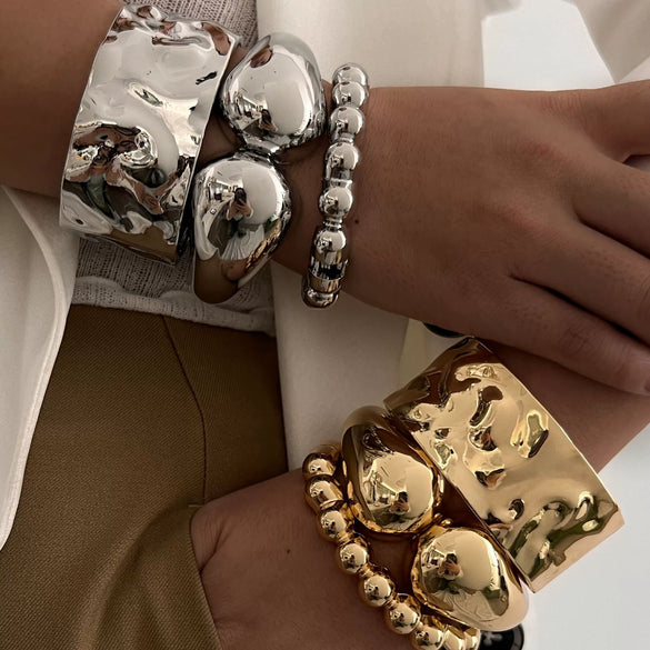 Hip Hop Style Alloy Exaggerated Irregular Wide Bracelet With Electroplating