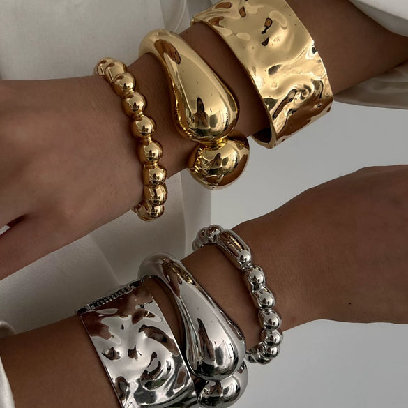 Hip Hop Style Alloy Exaggerated Irregular Wide Bracelet With Electroplating
