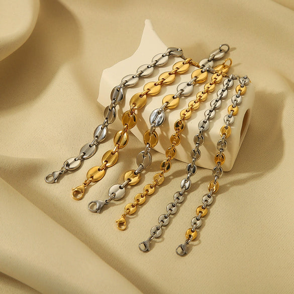 Hip Hop Style Stainless Steel Pig Nose Bracelet For Women With 18K Electroplating