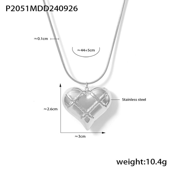 Hollow Check Love Pendant Stainless Steel Necklace With 18K Real Gold Plated Electroplating For Women Geometric Styling