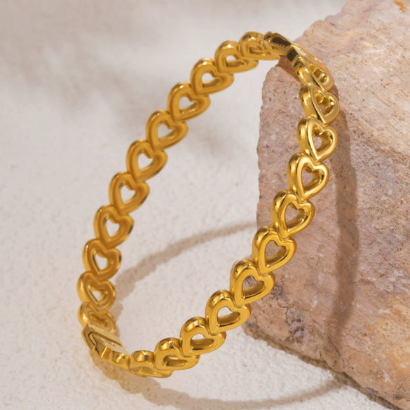 Hollow Love Stitching Bracelet Titanium Steel Pvd Plated 18K Real Gold Electroplated