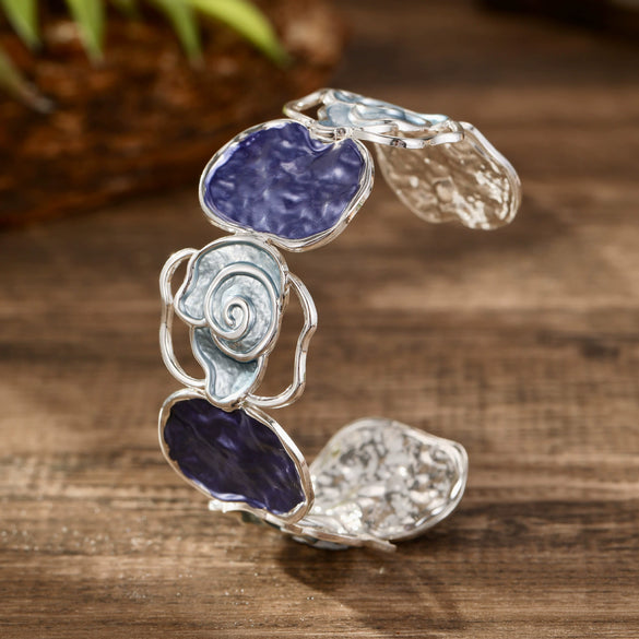 Hollow Rose Opening Ladies Bracelet With Color Painting Oil Metal Material And Original Design Style